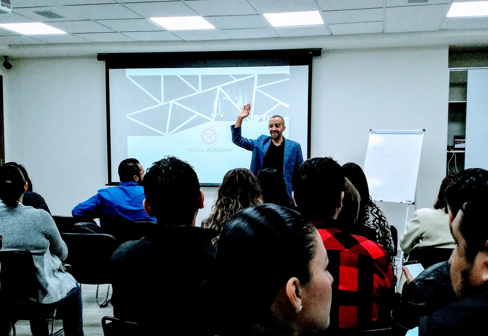Sesión de acompañamiento de Shopology con un equipo de trabajo